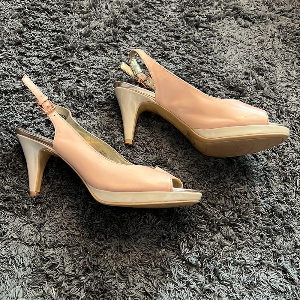 Heels - Picture 2 of 6